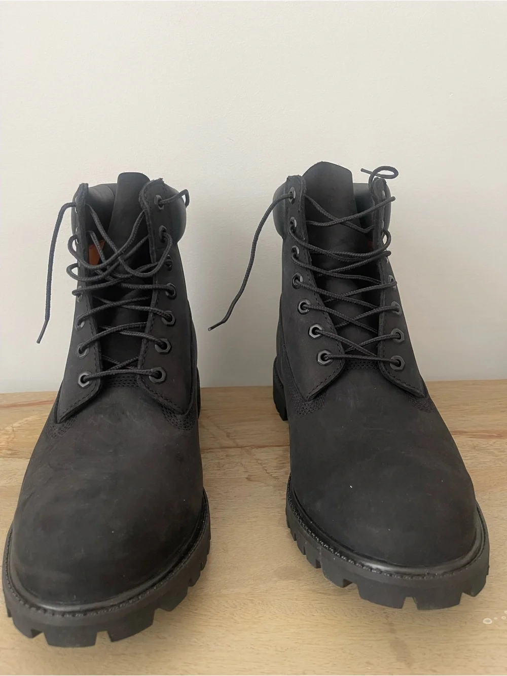 Timberland Men's Black Premium Nubuck Lace-Up Boots